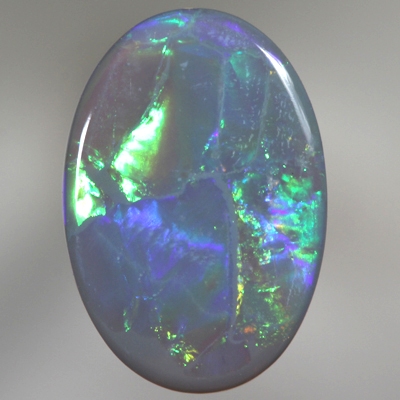 SOLID SEMI BLACK OPAL Bright rolling flashes